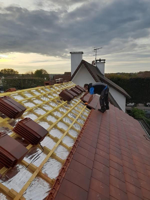Des Travaux de Couverture, Charpente, Zinguerie, Ravalement et Ramonage de Qualité dans les Hauts-de-Seine (92) Des Travaux de Couverture, Charpente, Zinguerie, Ravalement et Ramonage de Qualité dans les Hauts-de-Seine (92)
